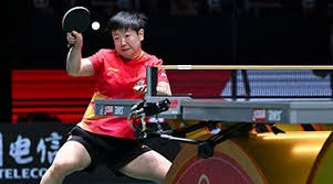 达成尤文生涯200场里程碑，洛卡特利获赠纪念球衣